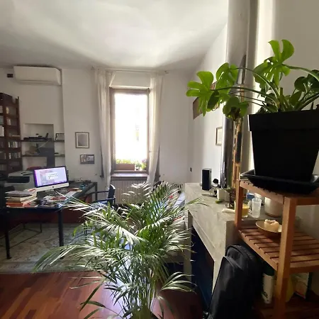 Adalbert House On 2 Levels Milan